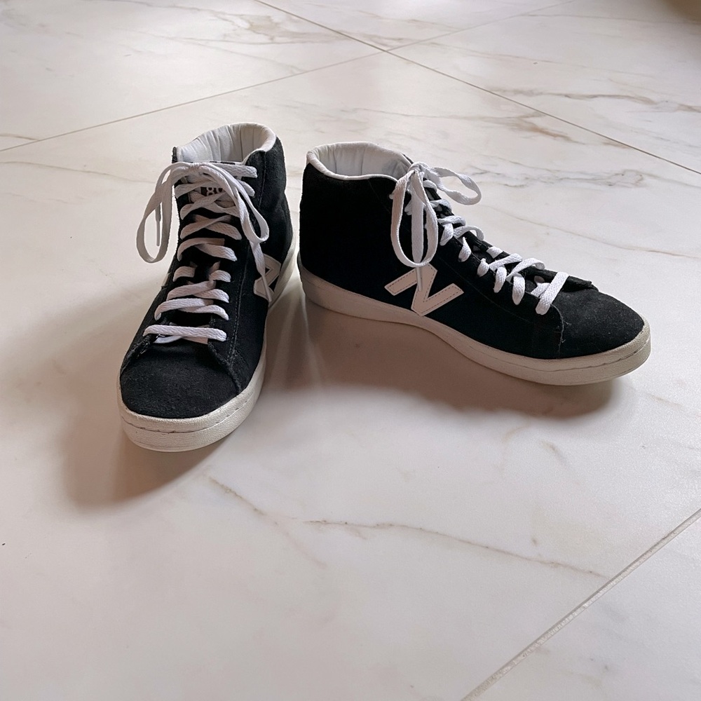 Black NB high tops.